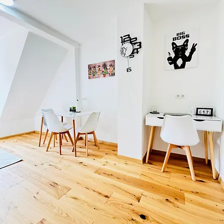 Schoene & Gemuetliche Wohnung Direkt Am Bahnhof Lahnstein Esterno foto