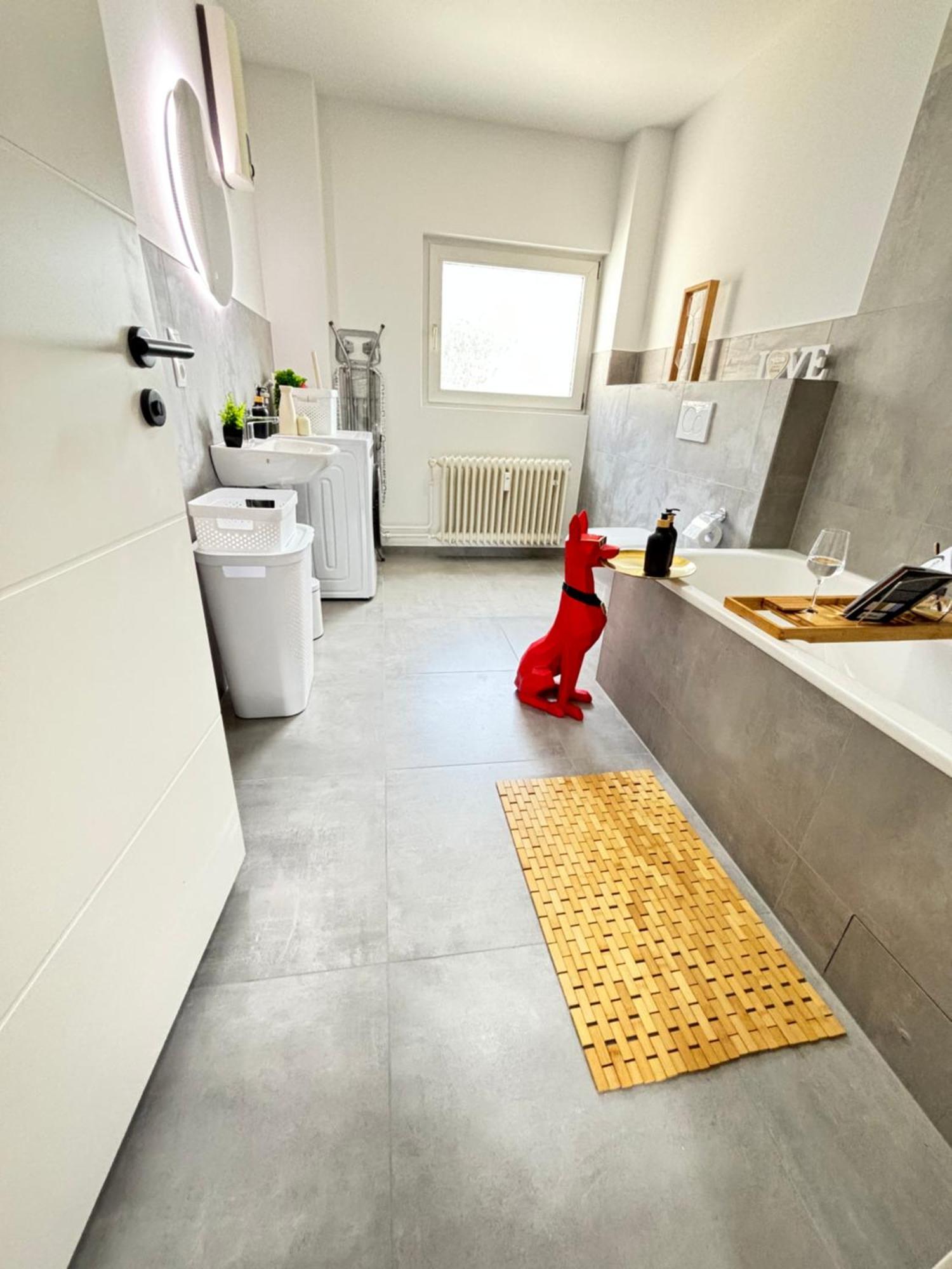 Apartment Schoene & Gemuetliche Direkt Am Bahnhof